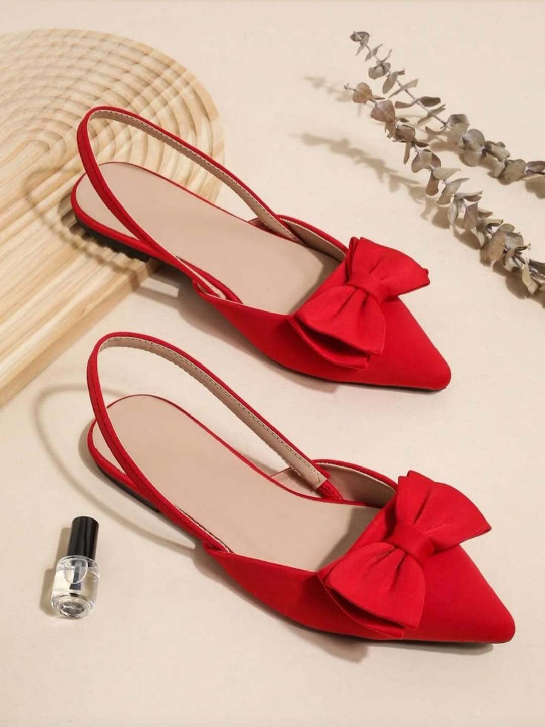 Crimson Allure Pump – Bold Elegance