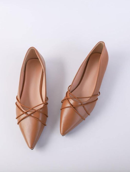 Caramel Luxe Pump – Soft Sophistication