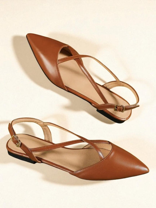 Midnight Charm Pump – Classic & Confident